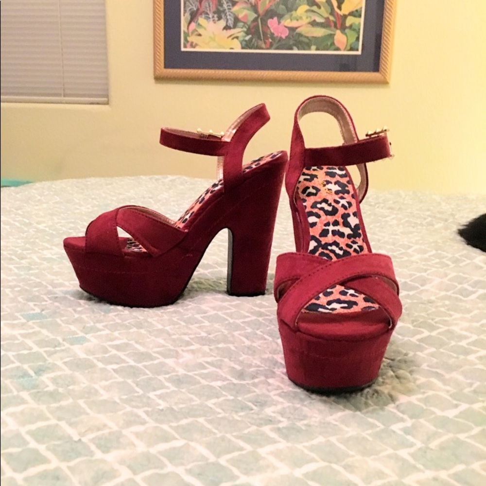 Shoes
